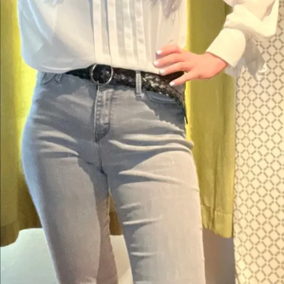 Ivory white blouses - Picture 5 of 9